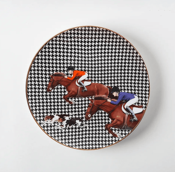 Equestrian Mavi & Kırmızı Ceketli 25 Cm Porselen Tabak - Vitelli Design Studio UAE
